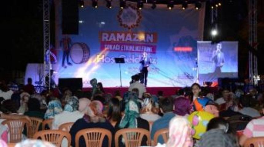 Yunus Emre Konferansı B&uuml;y&uuml;k İlgi G&ouml;rd&uuml;