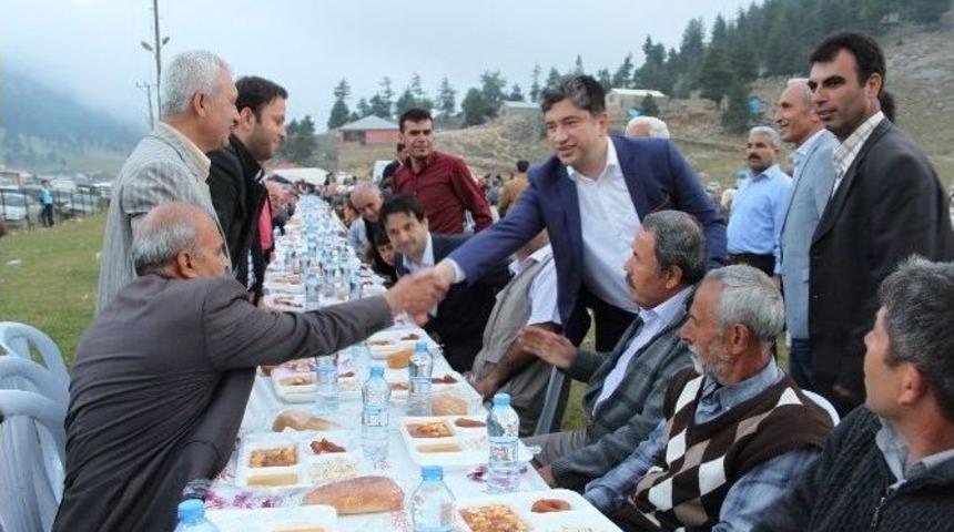 Kısacık, G&ouml;ller Yaylası&rsquo;nda İftara Katıldı