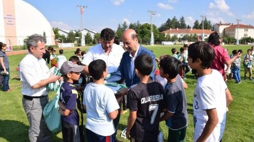 Başkan Bozkurt Yaz Okulunu Ziyaret Etti