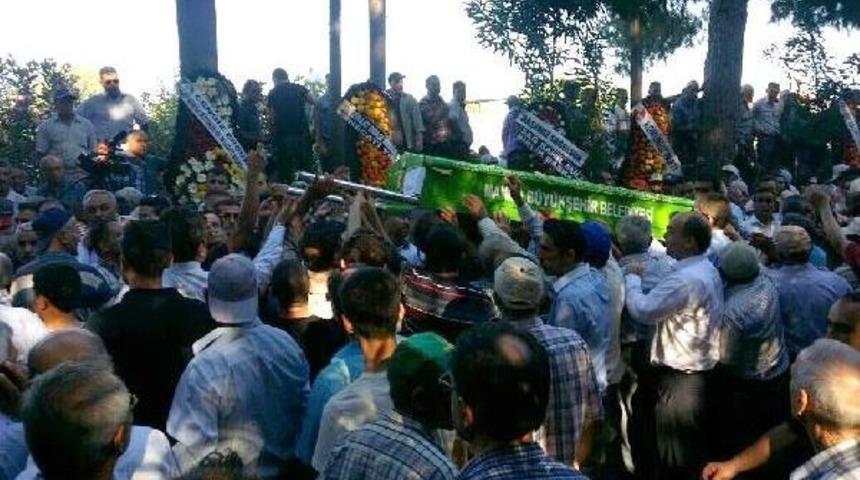 Manisa'da Kaza: 15 Tarım Iş&ccedil;isi &Ouml;ld&uuml; (8)