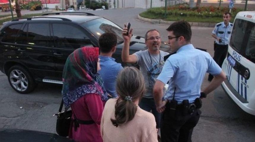 Dolandırıcılar İ&ccedil;in Arabasını Sattı