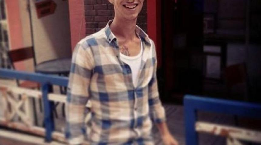 22 Yaşındaki Gen&ccedil; Uyuşturucudan &Ouml;ld&uuml;