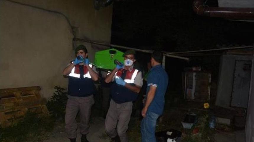 &Ouml;ld&uuml;rd&uuml;ğ&uuml; Emekli Adamın Maaşını &Ccedil;ekerken Yakalandı