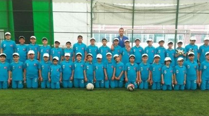 Yaz Spor Okullarıyla Eğlenceli Yaz