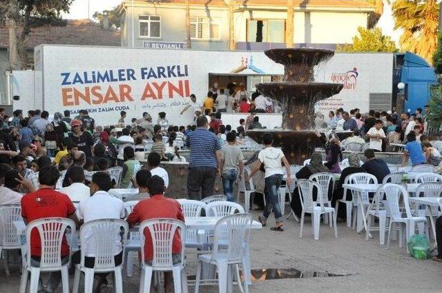 Reyhanlı’da 2500 Kişiye İftar Yemeği