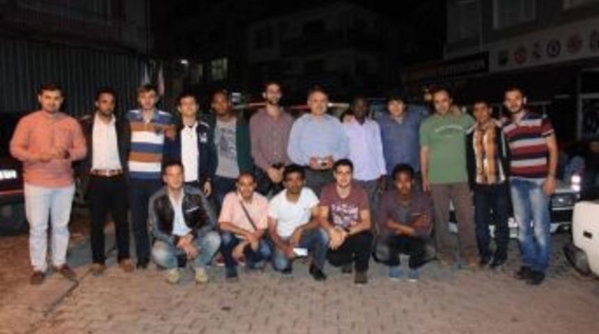 Kocaelili Aileler Yabancı &Ouml;ğrencileri Misafir Etti