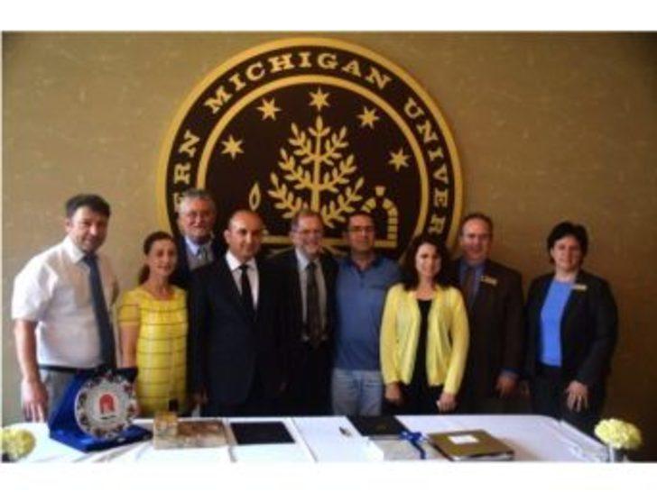 Amasya Üniversitesi’nden Abd’li Üniversiteyle Mevlana Anlaşması