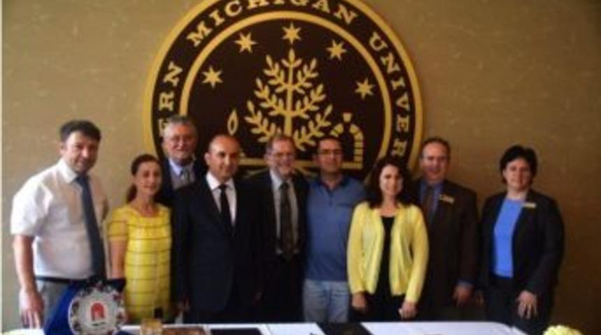 Amasya &Uuml;niversitesi&rsquo;nden Abd&rsquo;li &Uuml;niversiteyle Mevlana Anlaşması