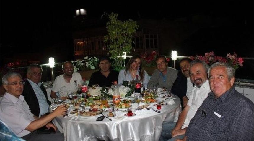 Vali Fidan Basın Mensuplarıyla İftar Yaptı