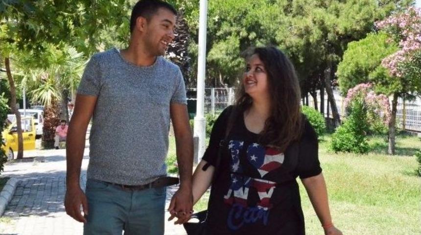 Saçlarını Ektirdi Mutluluğa Yelken Açtı