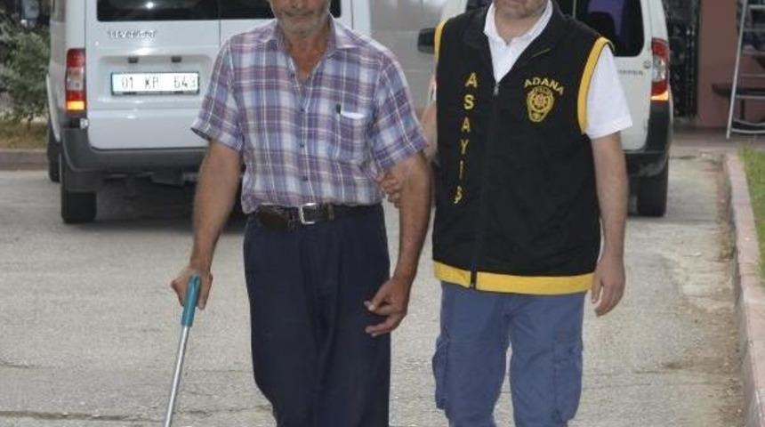 Polis 'simit&ccedil;i' Olup, Fuhuş Operasyonu Yaptı