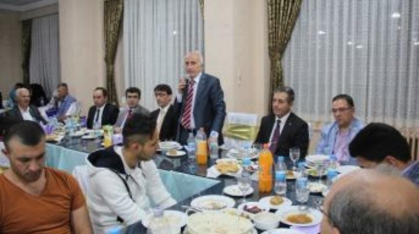 G&ouml;&ccedil;men Aileler İyilik Sofrasında Buluştu