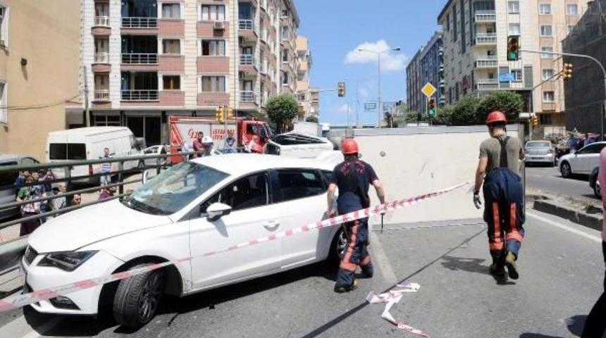 U D&ouml;n&uuml;ş&uuml; Kazası: 2'si Kadın 3 Kişi Yaralandı