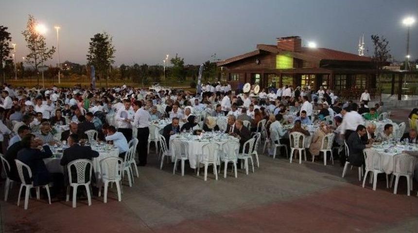 B&uuml;y&uuml;kşehir Ailesi İftarda Buluştu