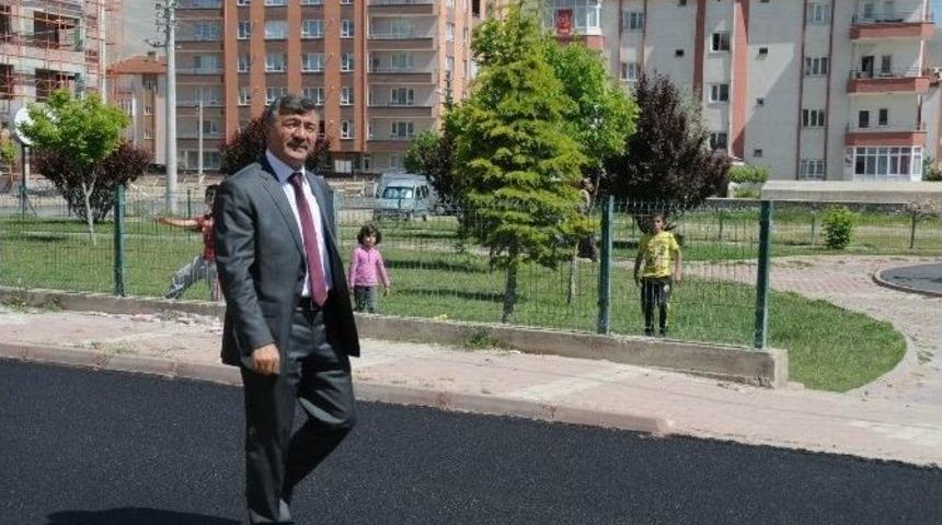 Asfaltlama &Ccedil;alışmaları Aralıksız Devam Ediyor
