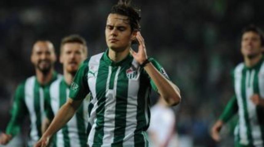 Enes &Uuml;nal&rsquo;dan Bursaspor&rsquo;a Teşekk&uuml;r