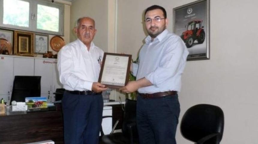 Cami Ve Kuran Kurslarına Yardım Edenlere &lsquo;iyilik Belgesi&rsquo; Verildi