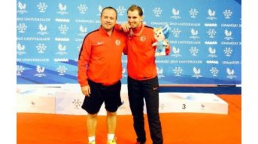 Eskrimde Adıyaman&rsquo;ın B&uuml;y&uuml;k Başarısı