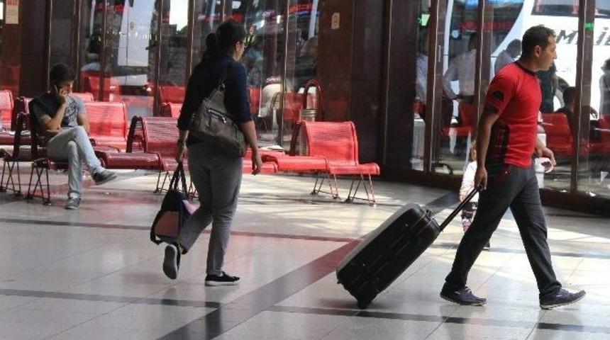 Otob&uuml;s Firmaları Bayram Ediyor