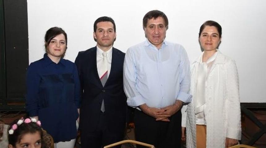 Vali K&uuml;&ccedil;&uuml;k, Vali Yardımcıları Ve Kaymakamlarla Bir Araya Geldi