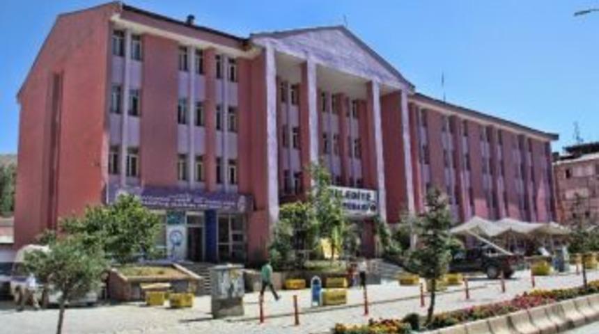 Hakkari&rsquo;de &Uuml;niversite Adaylarına &Uuml;cretsiz Danışmanlık Hizmeti