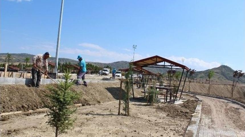 Piknik Alanının Bayrama Yetiştirilmesi Hedefleniyor