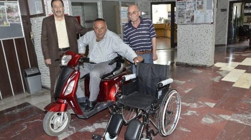 Başkan Bulutlar&rsquo;dan Engellilere Ramazan Hediyesi