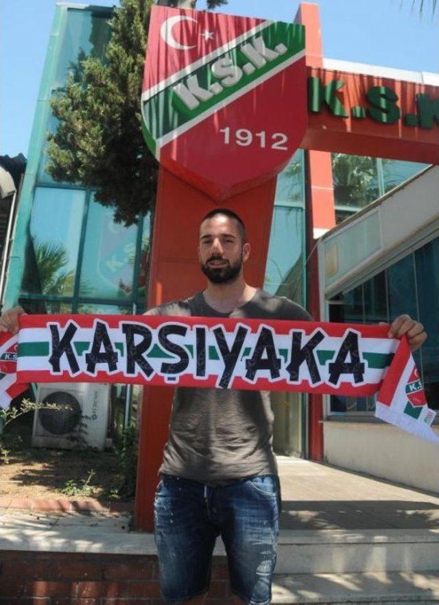 Karşıyaka'da Tayfun Ve Ömer Can Tamam