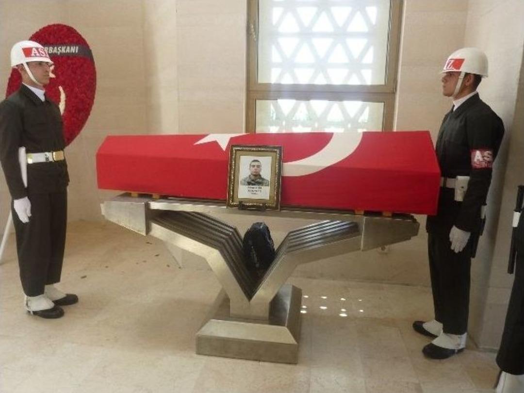 Şehit Faik Y&uuml;ce, G&ouml;zyaşları İ&ccedil;inde Son Yolculuğuna Uğurlandı