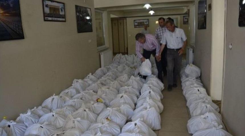 Alaplı Tso&rsquo;dan İhtiya&ccedil; Sahiplerine Gıda Yardımı