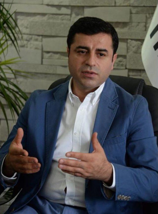 Demirtaş: Akp Yönetimi Koalisyonda, Cumhurbaşkanı Erken Seçimde Istekli