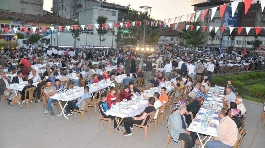 Bakan Kılıç Havza’da İftar Programına Katıldı