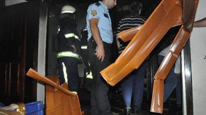 Aş Evi Az Daha K&uuml;l Oluyordu