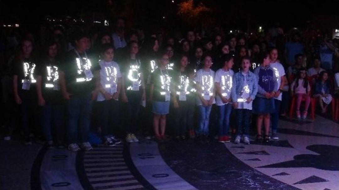 &Ccedil;anakkale&rsquo;den D&uuml;nyaya Sevgi Mesajı