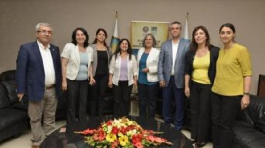 Hdp Milletvekillerinden Diyarbakır B&uuml;y&uuml;kşehir Belediyesi&rsquo;ne &rsquo;unesco&rsquo; Ziyareti