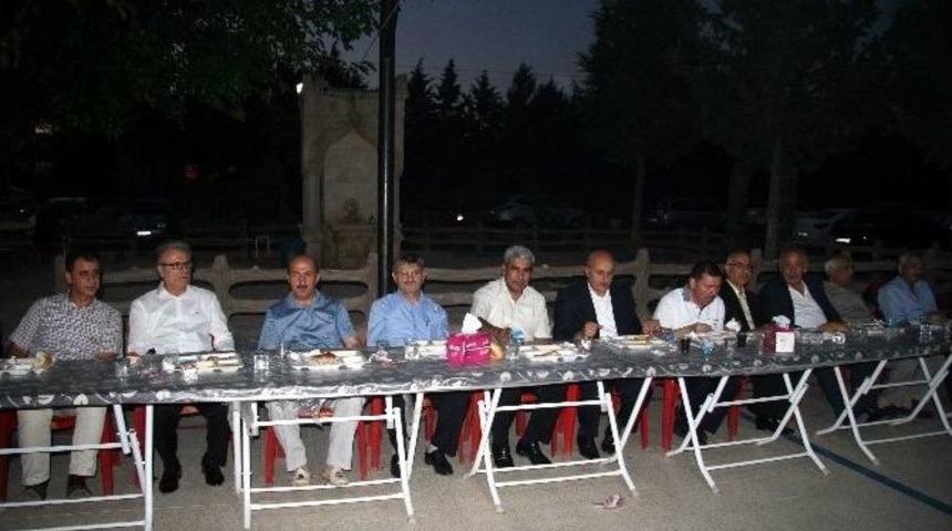 Yoyav&rsquo;dan İftar Yemeği