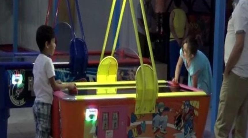 Bing&ouml;l'de L&ouml;semi Ve Down Sendromlu &Ccedil;ocuklare Eğlence