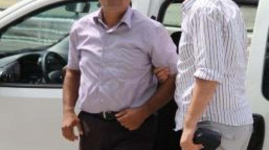 Maliye M&uuml;fettişi 15 Bin Lira R&uuml;şvet Alırken Su&ccedil;&uuml;st&uuml; Yakalandı