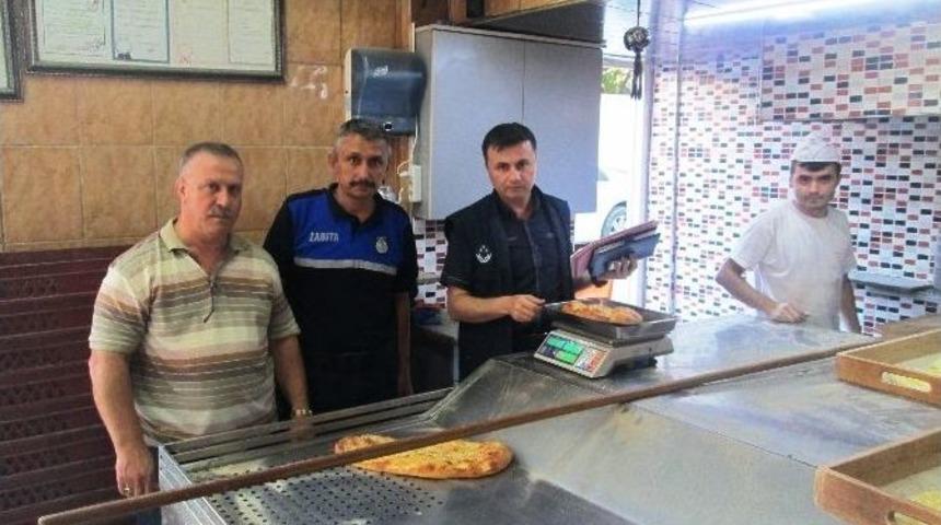 Zabıta Sokaktaki Ekmek Satışına Dikkat Çekti
