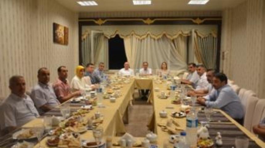 Vali Süleyman Tapsız, Milli Eğitim Camiasıyla İftarda Buluştu