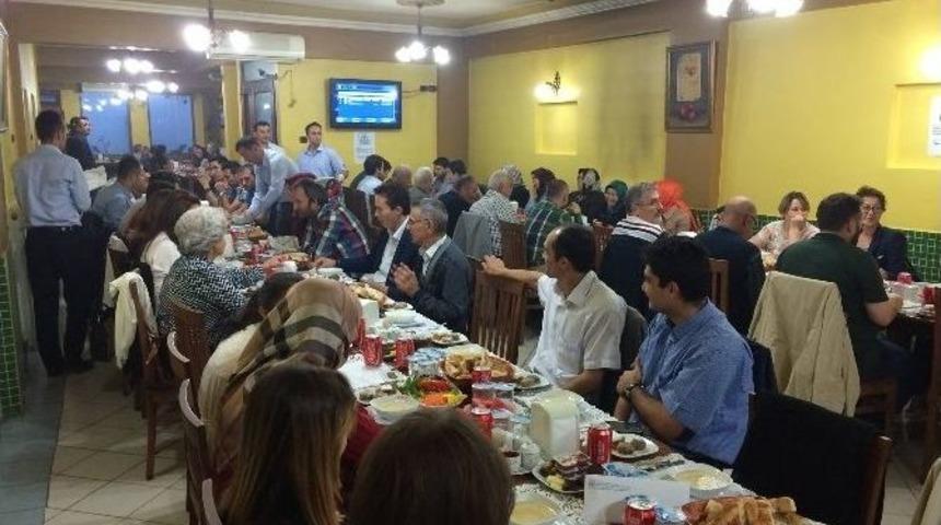 Makina M&uuml;hendisleri İftar Yemeğinde Buluştu