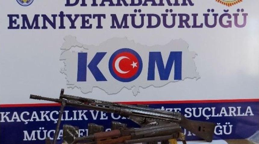 Diyarbakır&rsquo;da Silah Ticareti Yapanlara Eş Zamanlı Operasyon