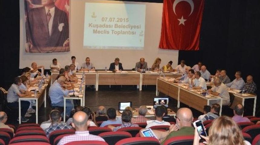 Kuşadası Belediyesi &Ccedil;evre Yolu İ&ccedil;in Harekete Ge&ccedil;ti