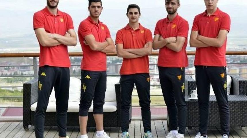 G&ouml;ztepe Leroy'a D&ouml;nd&uuml;