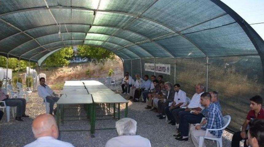 Suriye&rsquo;de &Ouml;ld&uuml;r&uuml;len Malatyalı İ&ccedil;in Taziye &Ccedil;adırı Kuruldu