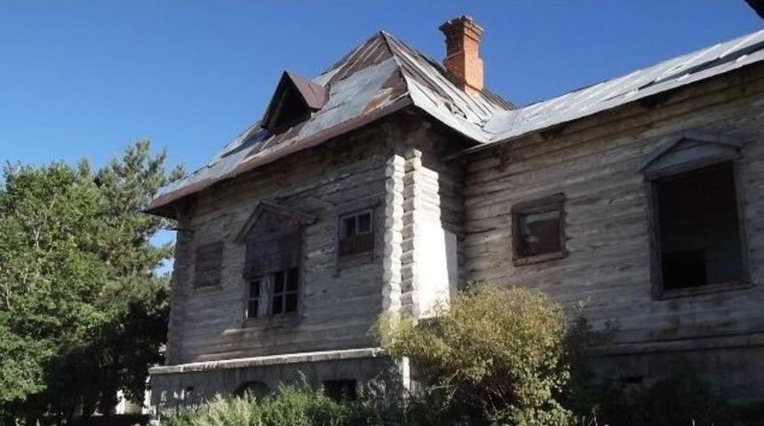 Sarıkamış&rsquo;ta Bulunan Tarihi Katerine K&ouml;şk&rsquo;&uuml; Yıkılıyor