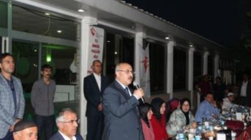 Vali K&ouml;şger Şehit Aileleri Ve Gaziler İle İftarda Bir Araya Geldi