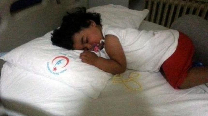 Didim'de Alabora Olan Teknede Kaybolan Ka&ccedil;aklar Aranıyor (2)