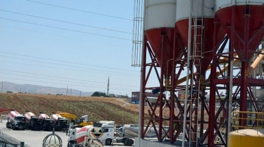 Siirt&rsquo;te İş Makinelerinin Yakılması