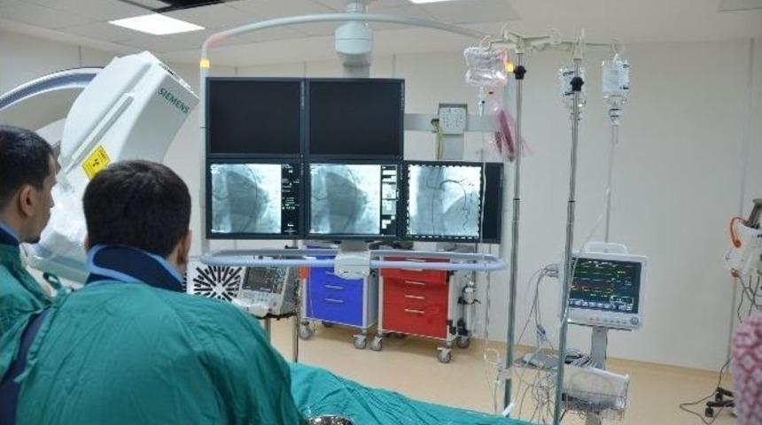 Devlet Hastanesi&rsquo;nde Koroner Anjiografi &Uuml;nitesi Hizmeti